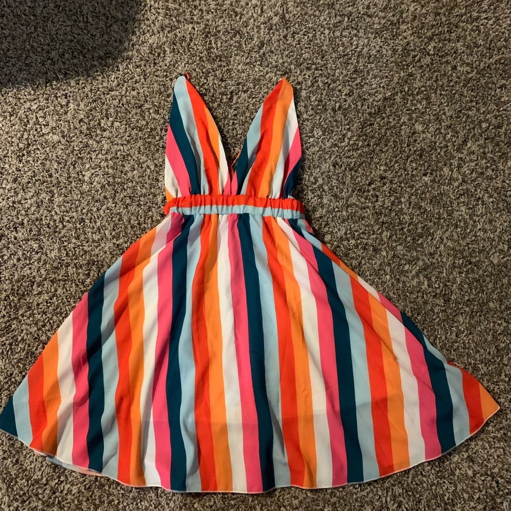 COLORFUL DRESS - Picture 2 of 4